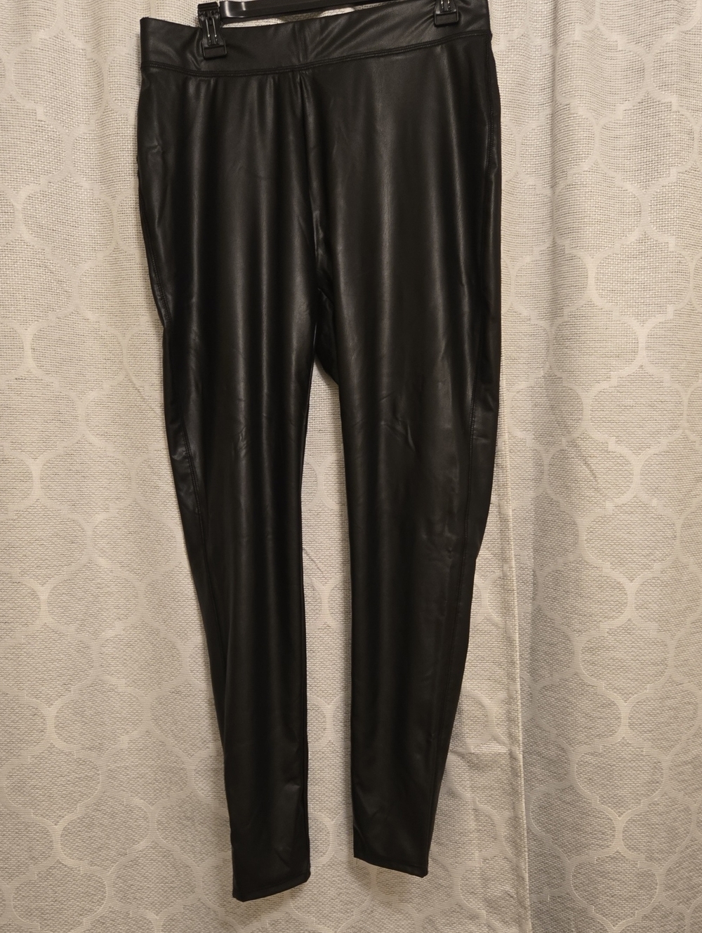 Ashley Stewart Black Faux Leather-Look Leggings